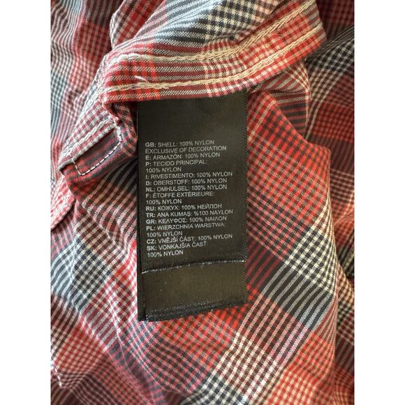 The North Face Shirt Mens XXL 2XL Red Plaid Short Sleeve Button Up‎ Casual Nylon - Picture 12 of 12